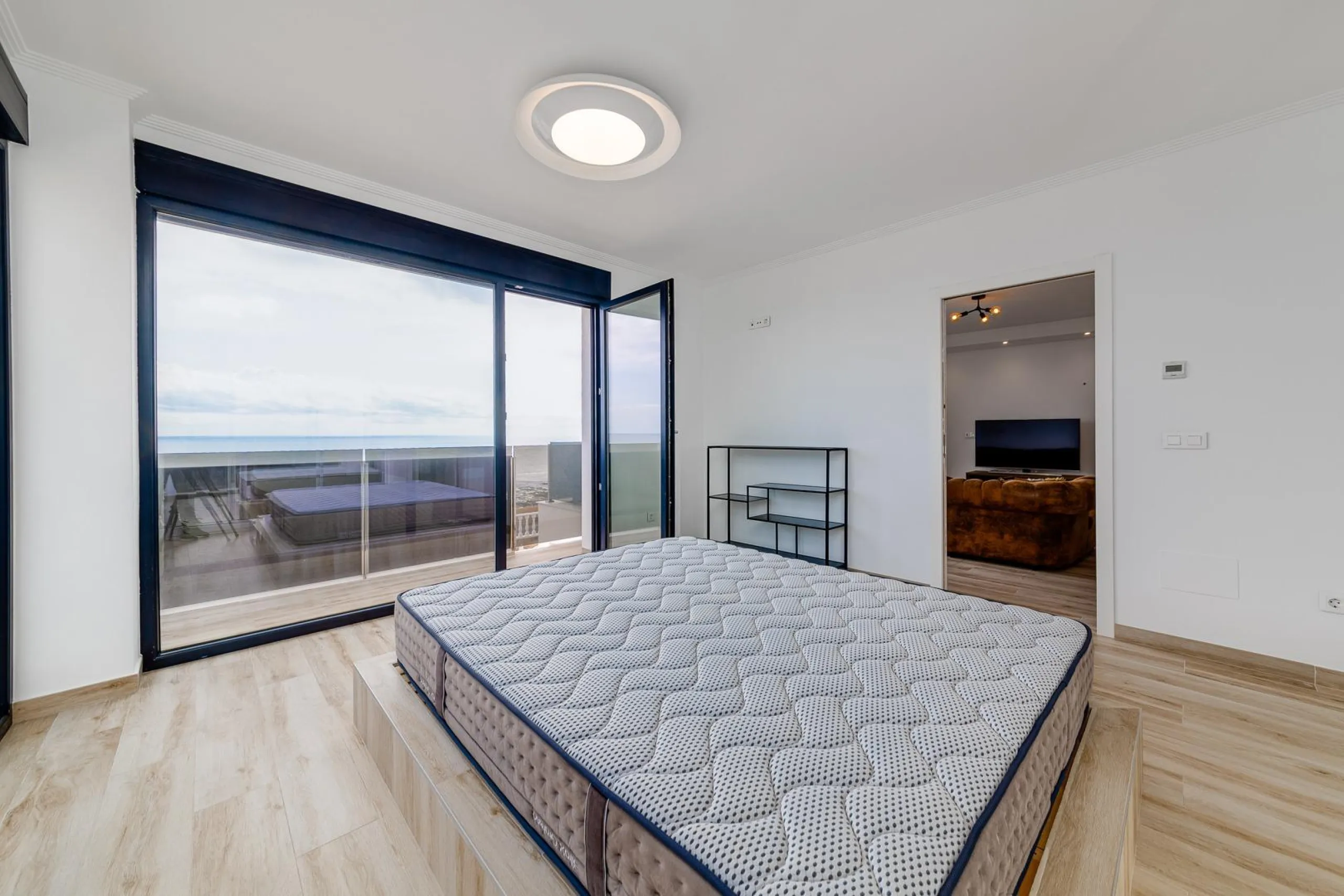 Villa en Primera Línea en Torrevieja