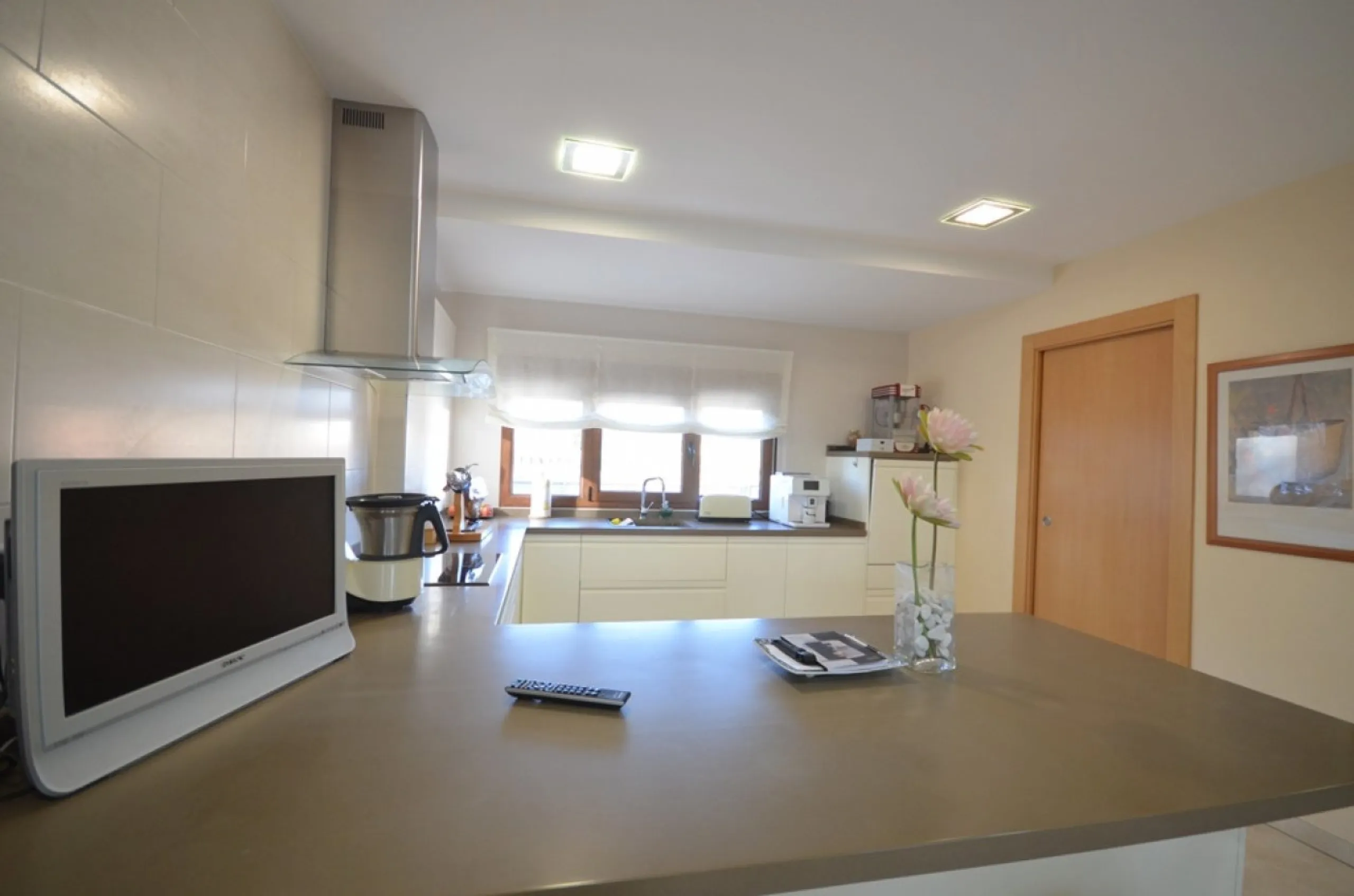VILLA EN ALBACETE CON 1700 M2 DE PARCELA. 5 DORM. 5 BAÑOS.