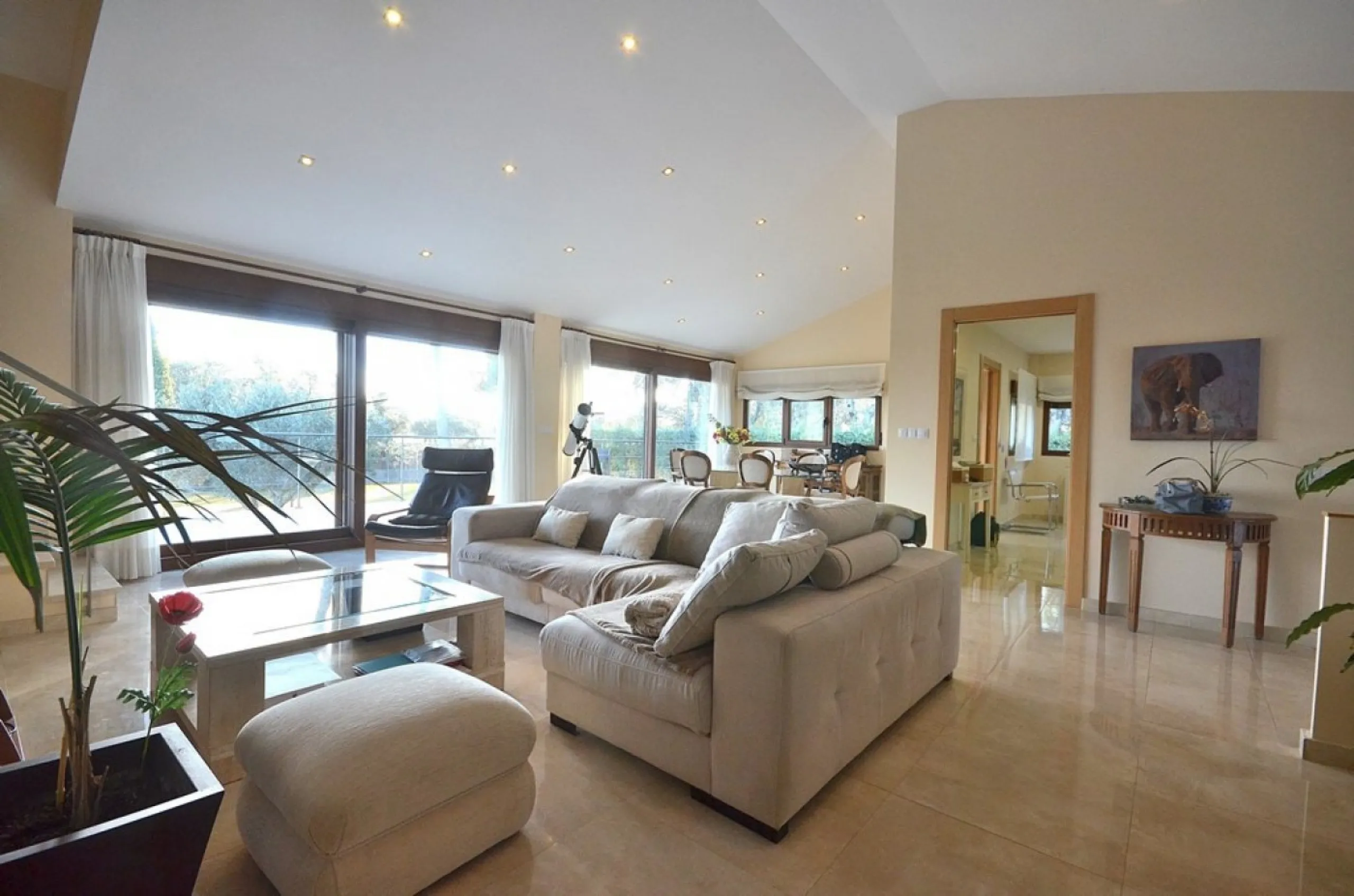 VILLA EN ALBACETE CON 1700 M2 DE PARCELA. 5 DORM. 5 BAÑOS.