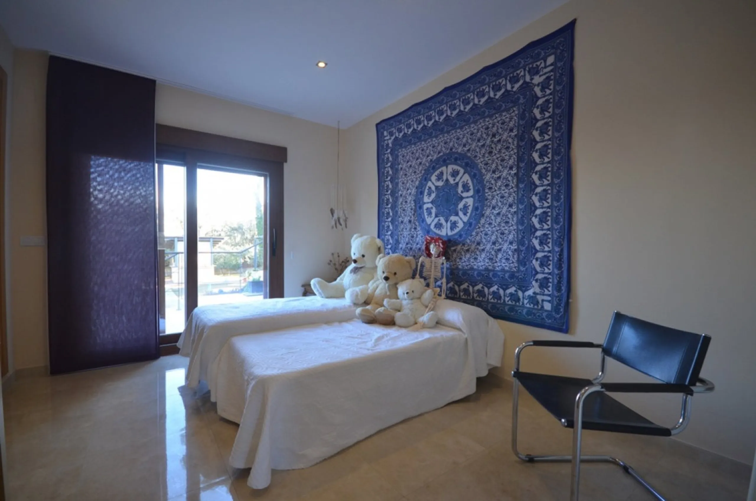 VILLA EN ALBACETE CON 1700 M2 DE PARCELA. 5 DORM. 5 BAÑOS.