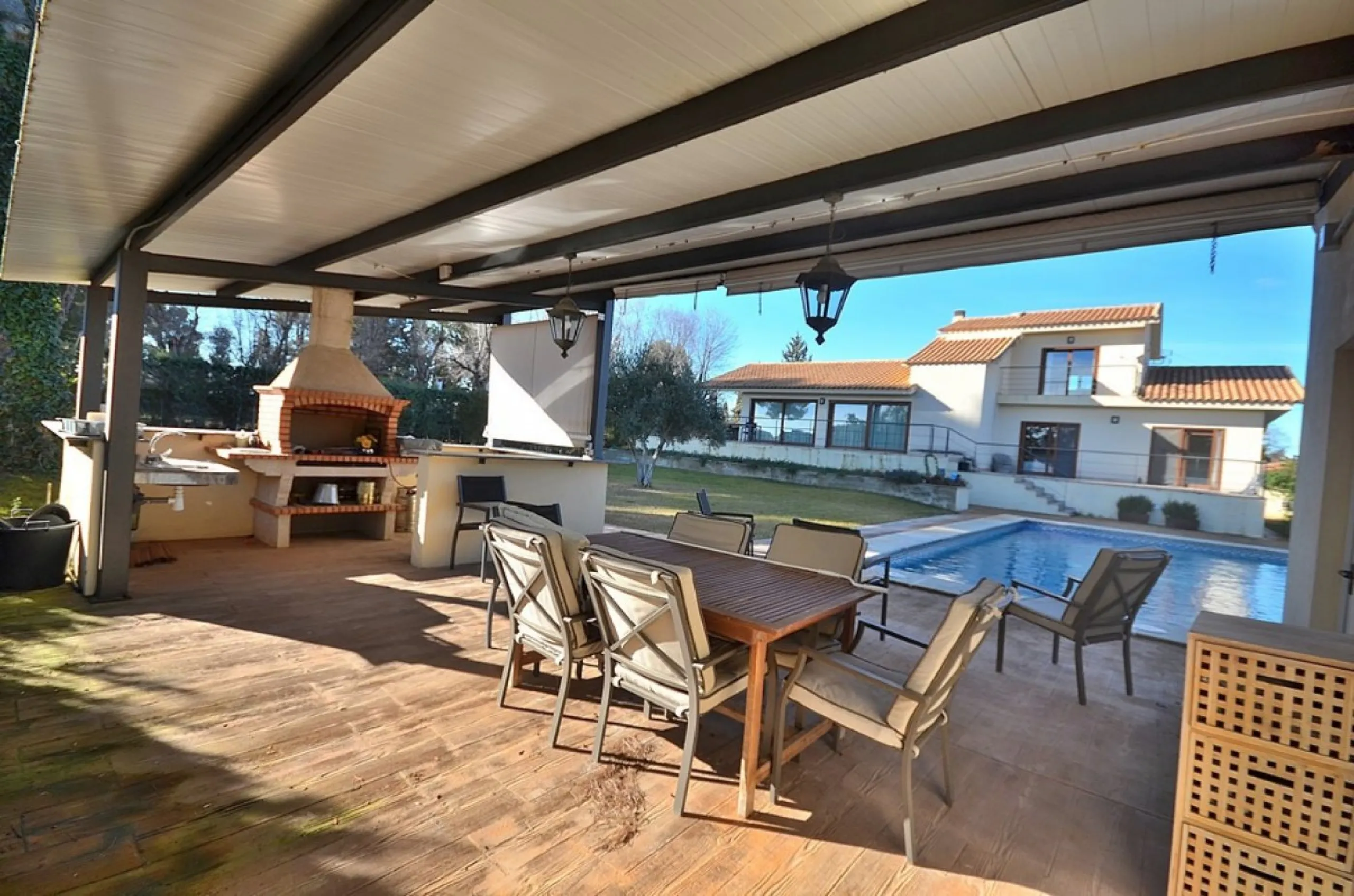 VILLA EN ALBACETE CON 1700 M2 DE PARCELA. 5 DORM. 5 BAÑOS.