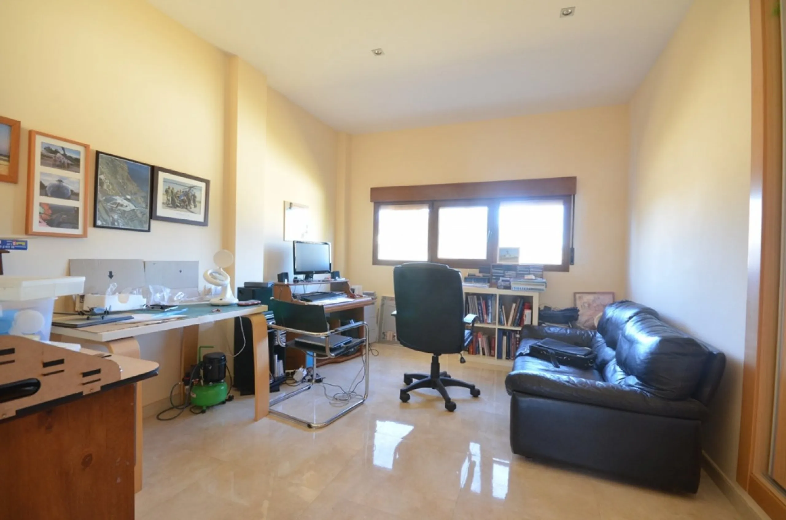 VILLA EN ALBACETE CON 1700 M2 DE PARCELA. 5 DORM. 5 BAÑOS.