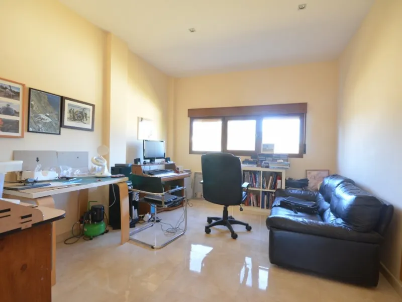 VILLA EN ALBACETE CON 1700 M2 DE PARCELA. 5 DORM. 5 BAÑOS.