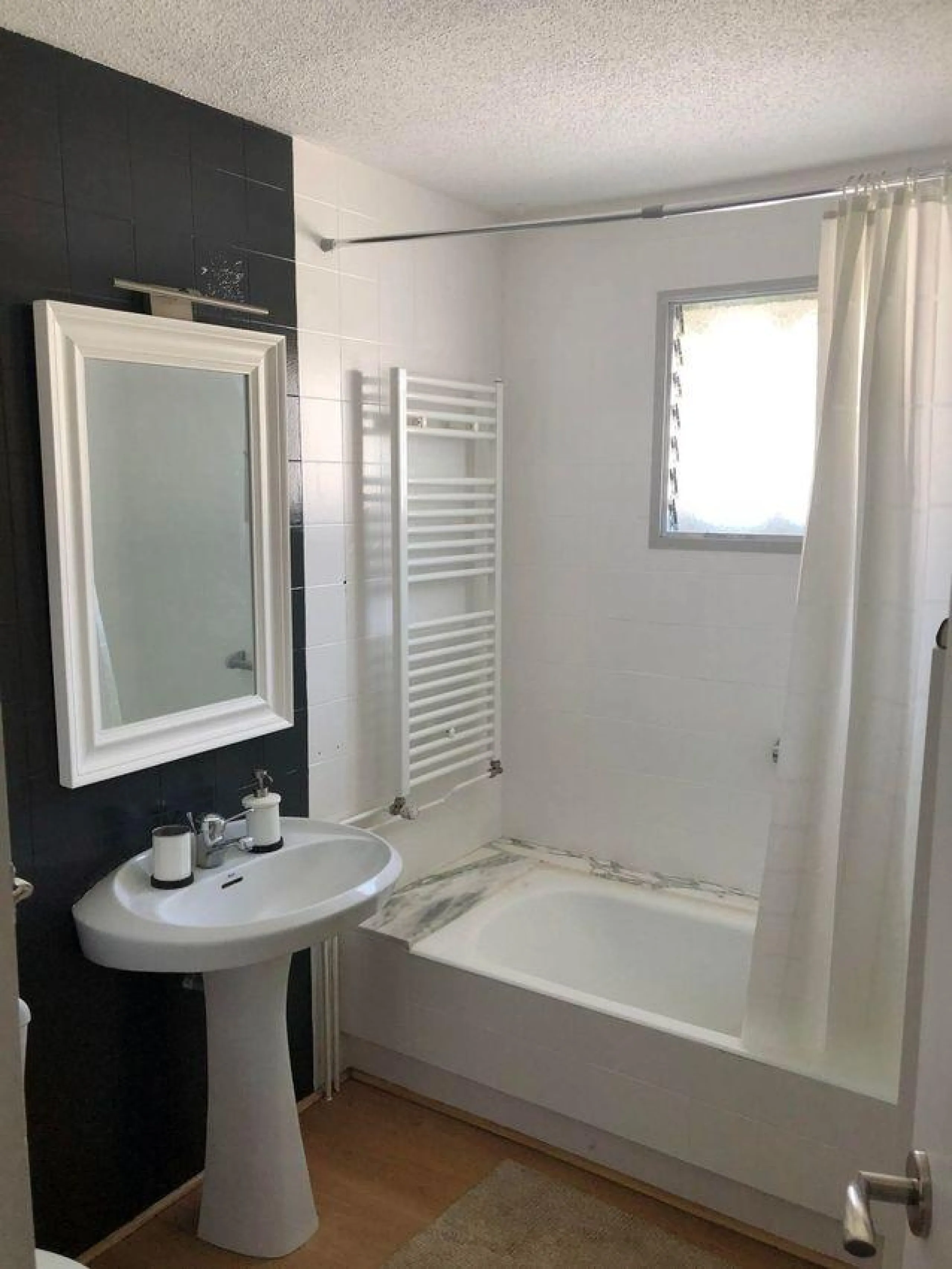 🏡 Semi-detached house in Albir with a tourist license - just 200 meters from the sea! 🌊🌿