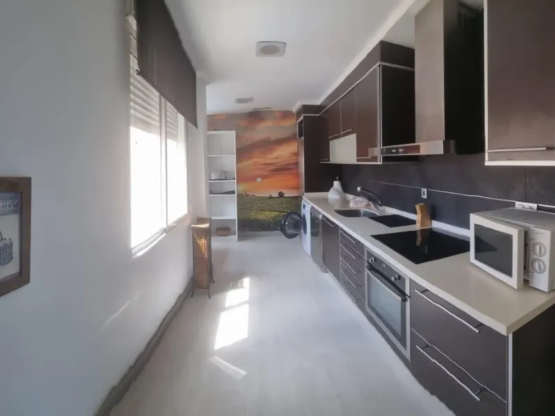 OCASIÓN ÁTICO DE 260 METROS CON TERRAZA AJARDINADA EN PLANTA DE 60 METROS