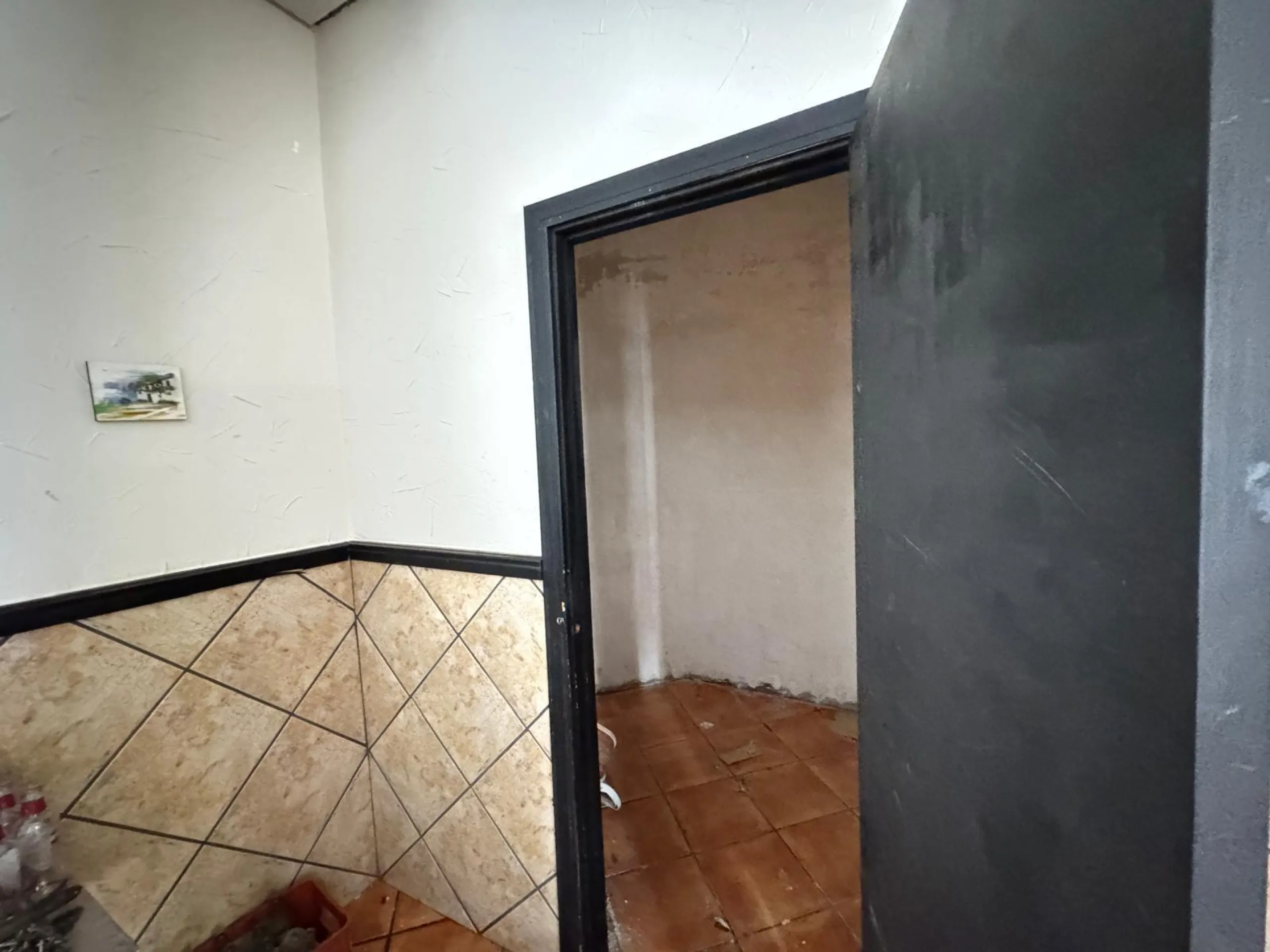 BAR EN VENTA. SE VENDE UN BAR A 500 METROS DE PLAYA DEL CURA CON 2 BAÑOS Y 150 M2 SUPERFICIE.