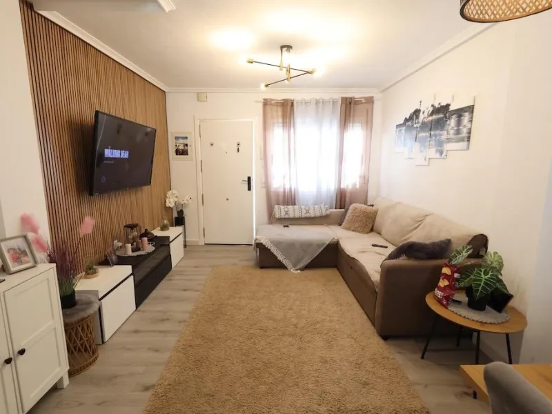 Torre de la Horadada duplex townhouse located directly in front of the communal pool