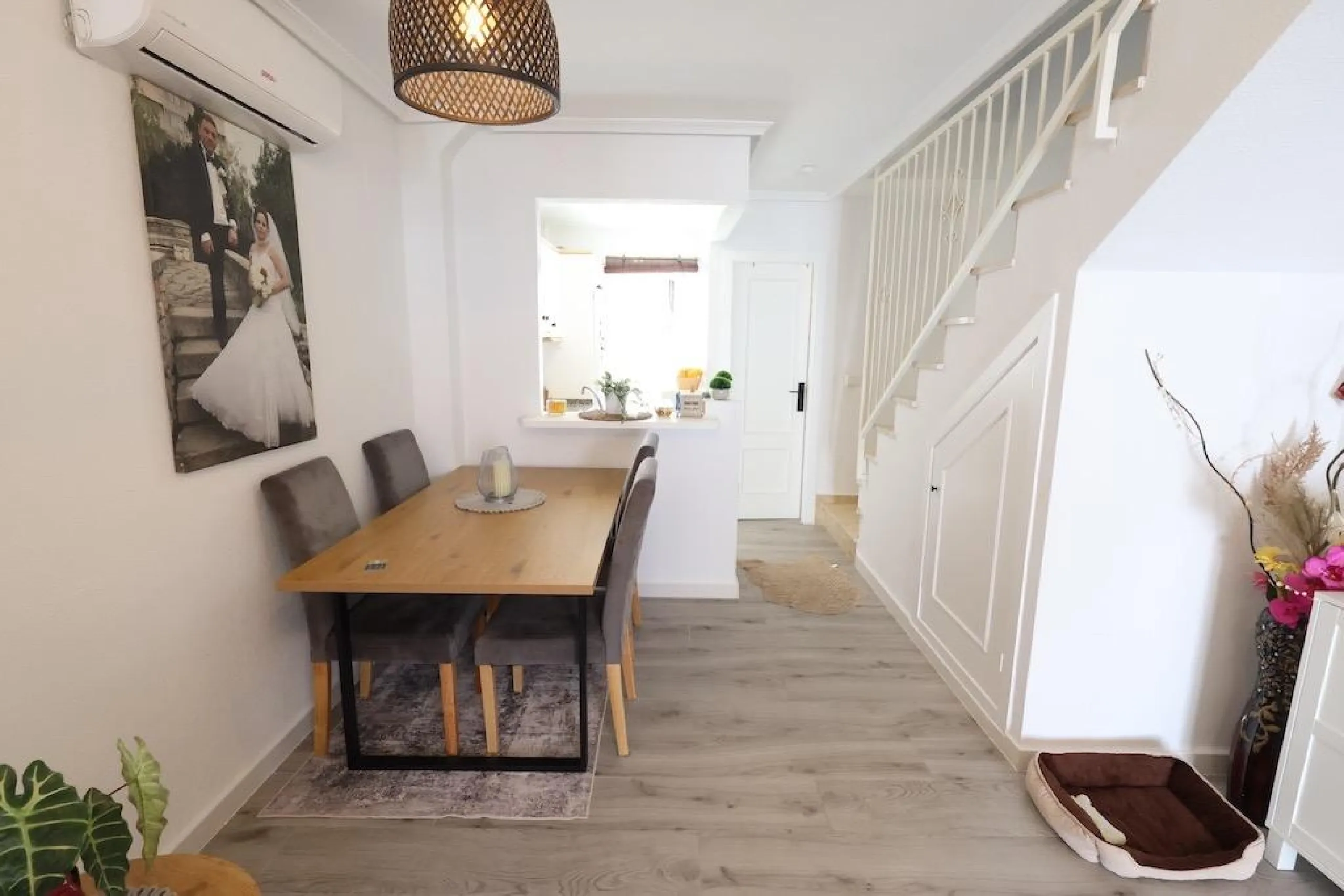 Torre de la Horadada duplex townhouse located directly in front of the communal pool