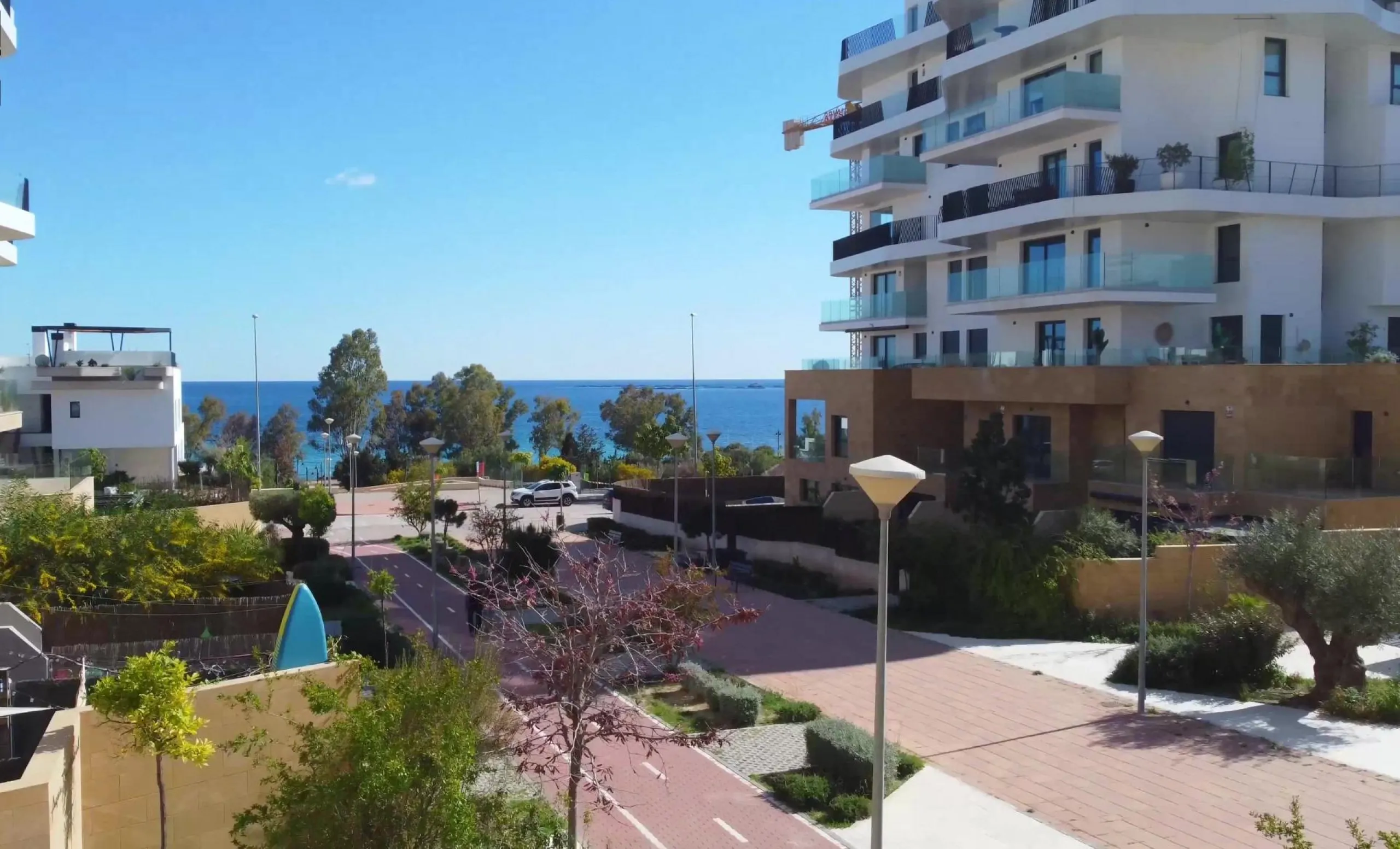 🌴 Luxury property by the sea!
