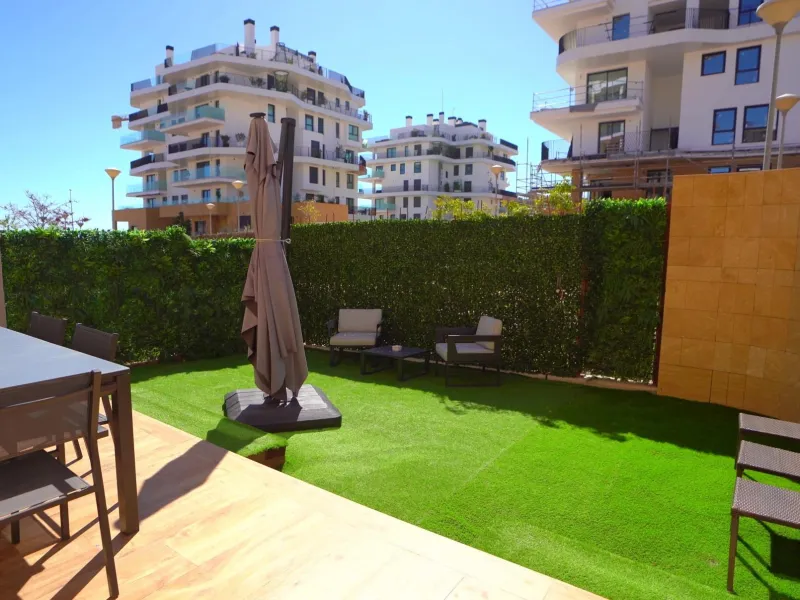 🌴 Luxury property by the sea!