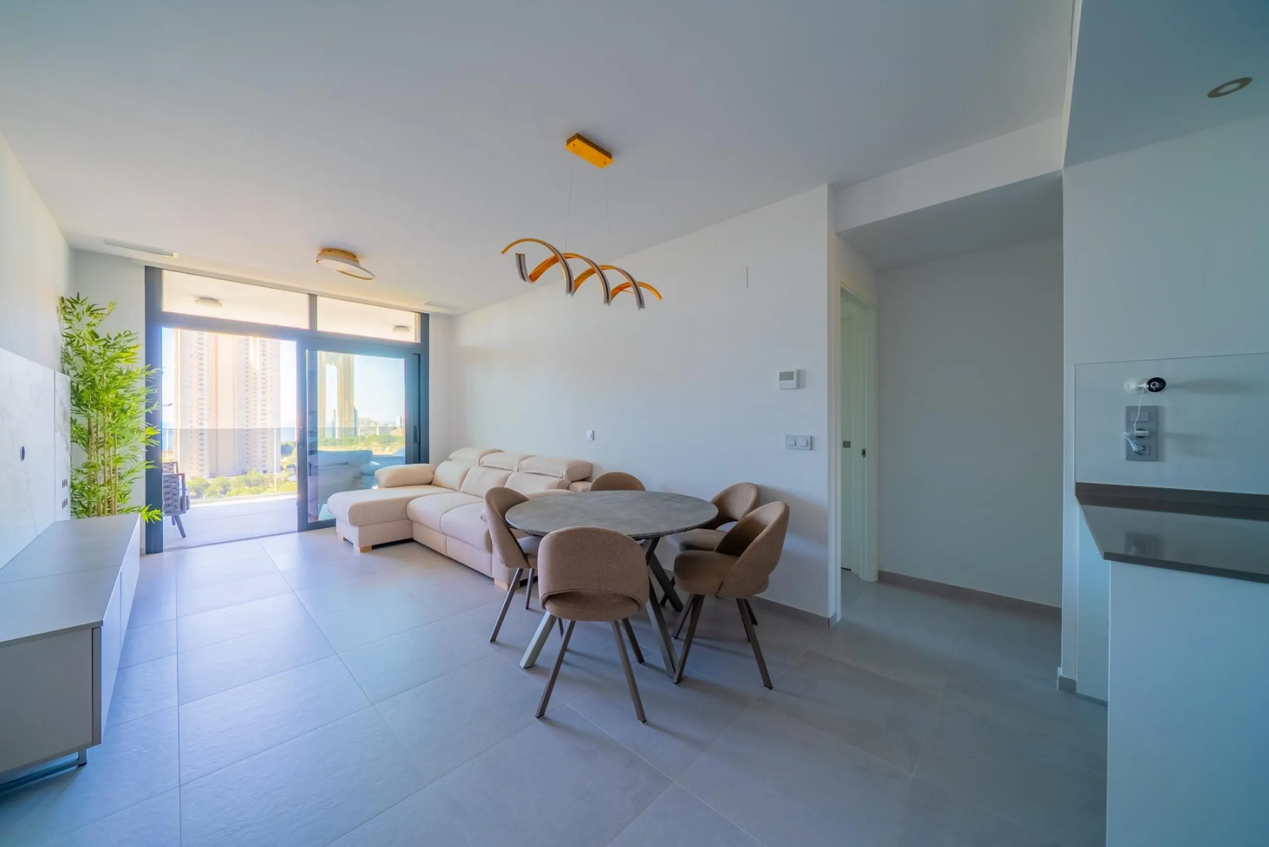 Spacious 2-Bedroom Apartment in the Eagle Tower Complex