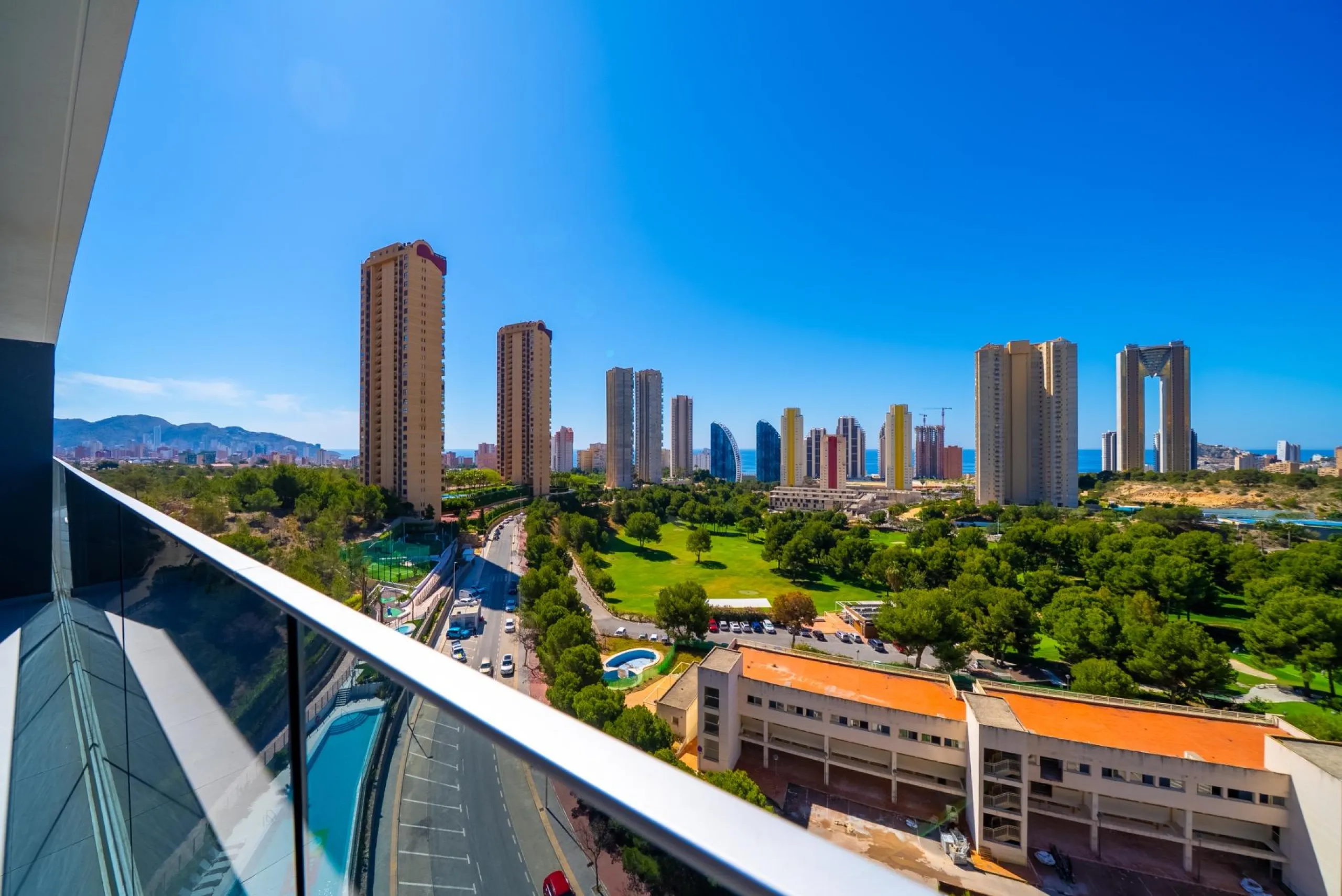 Spacious 2-Bedroom Apartment in the Eagle Tower Complex