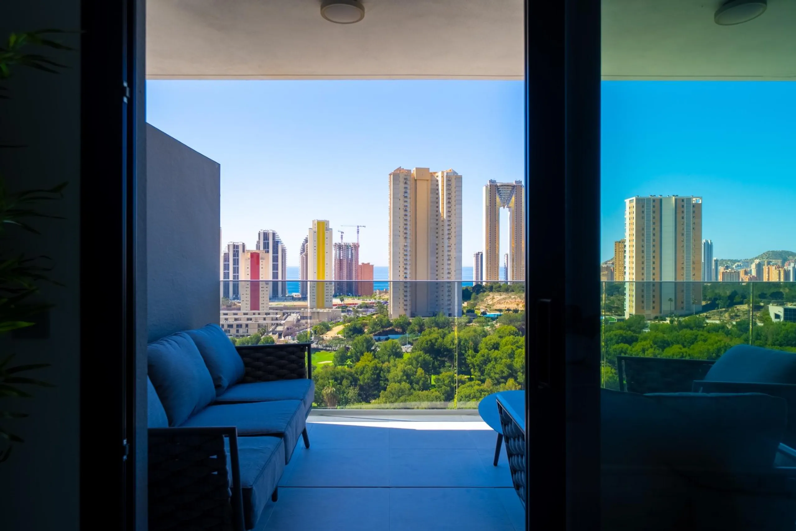 Spacious 2-Bedroom Apartment in the Eagle Tower Complex