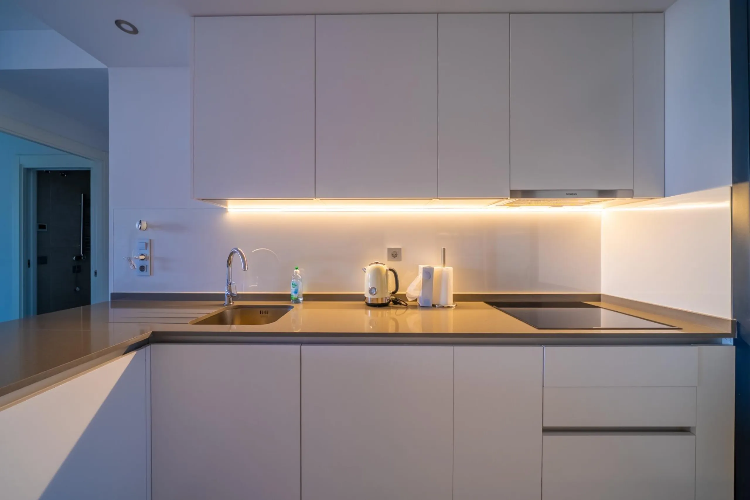Spacious 2-Bedroom Apartment in the Eagle Tower Complex