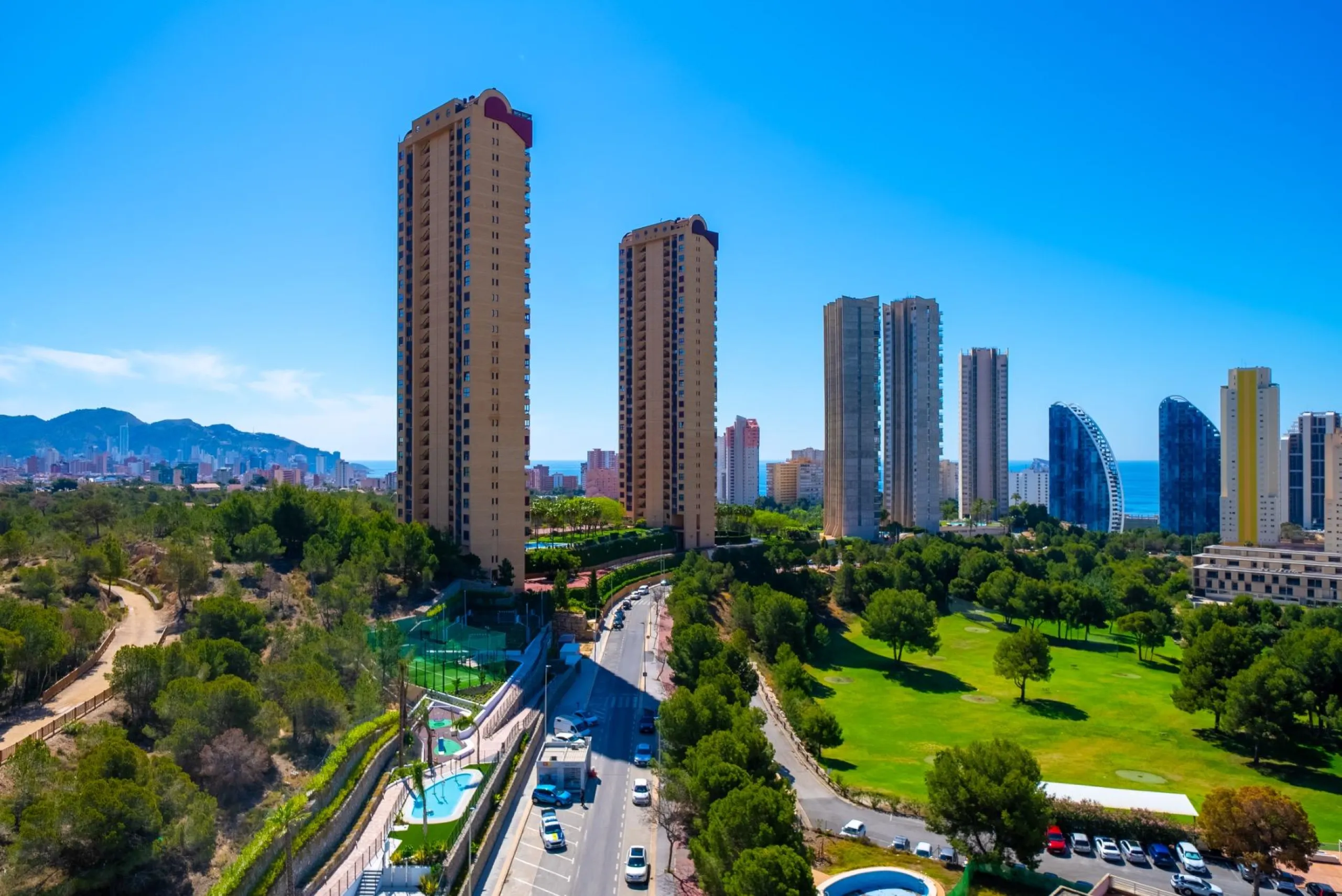 Spacious 2-Bedroom Apartment in the Eagle Tower Complex