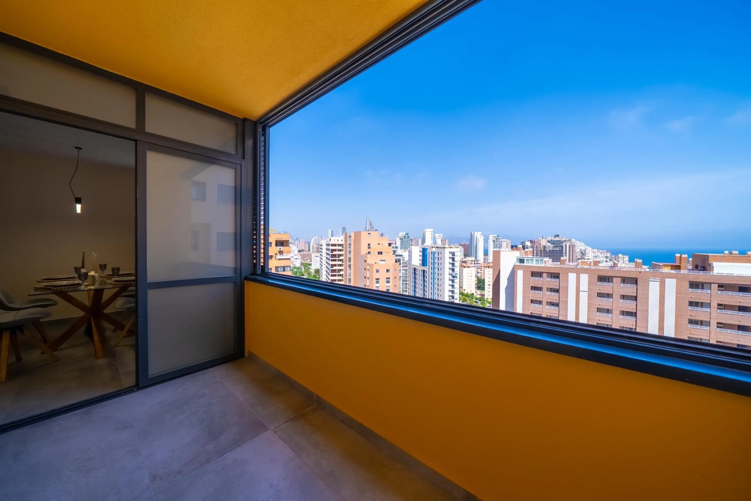 Ático dúplex con vistas al mar en La Cala de Villajoyosa