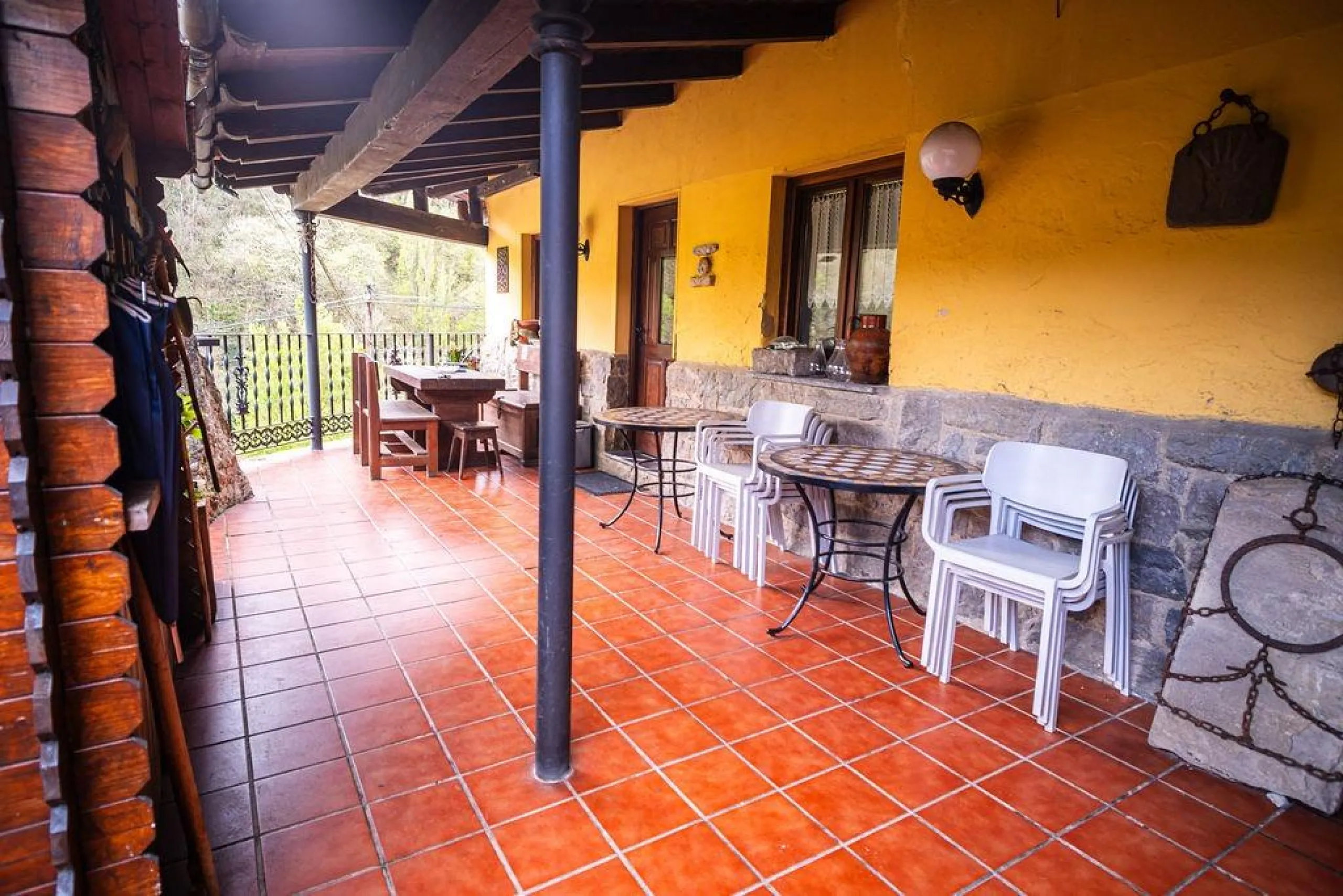 Hotel in Pola de Lena