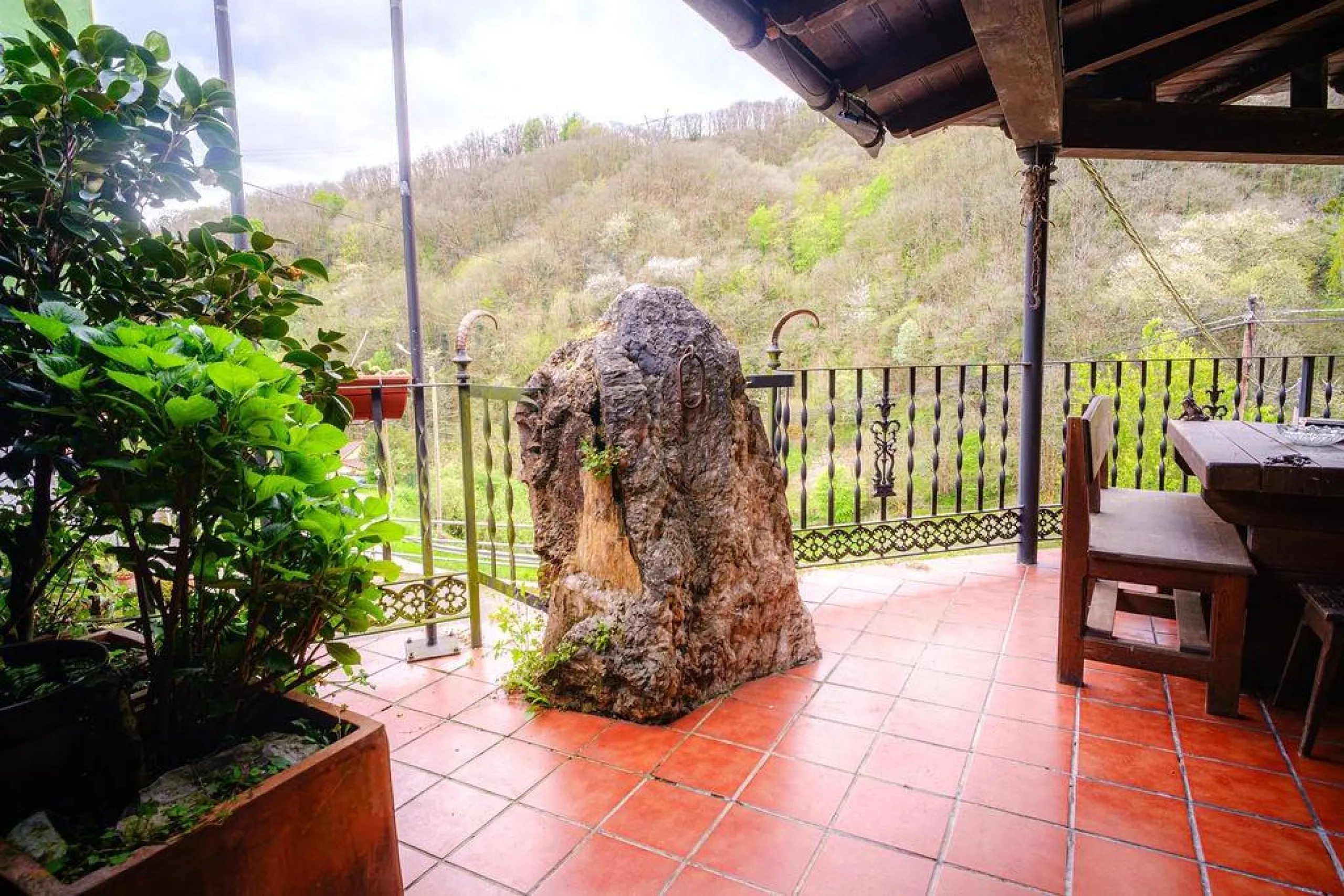Hotel in Pola de Lena