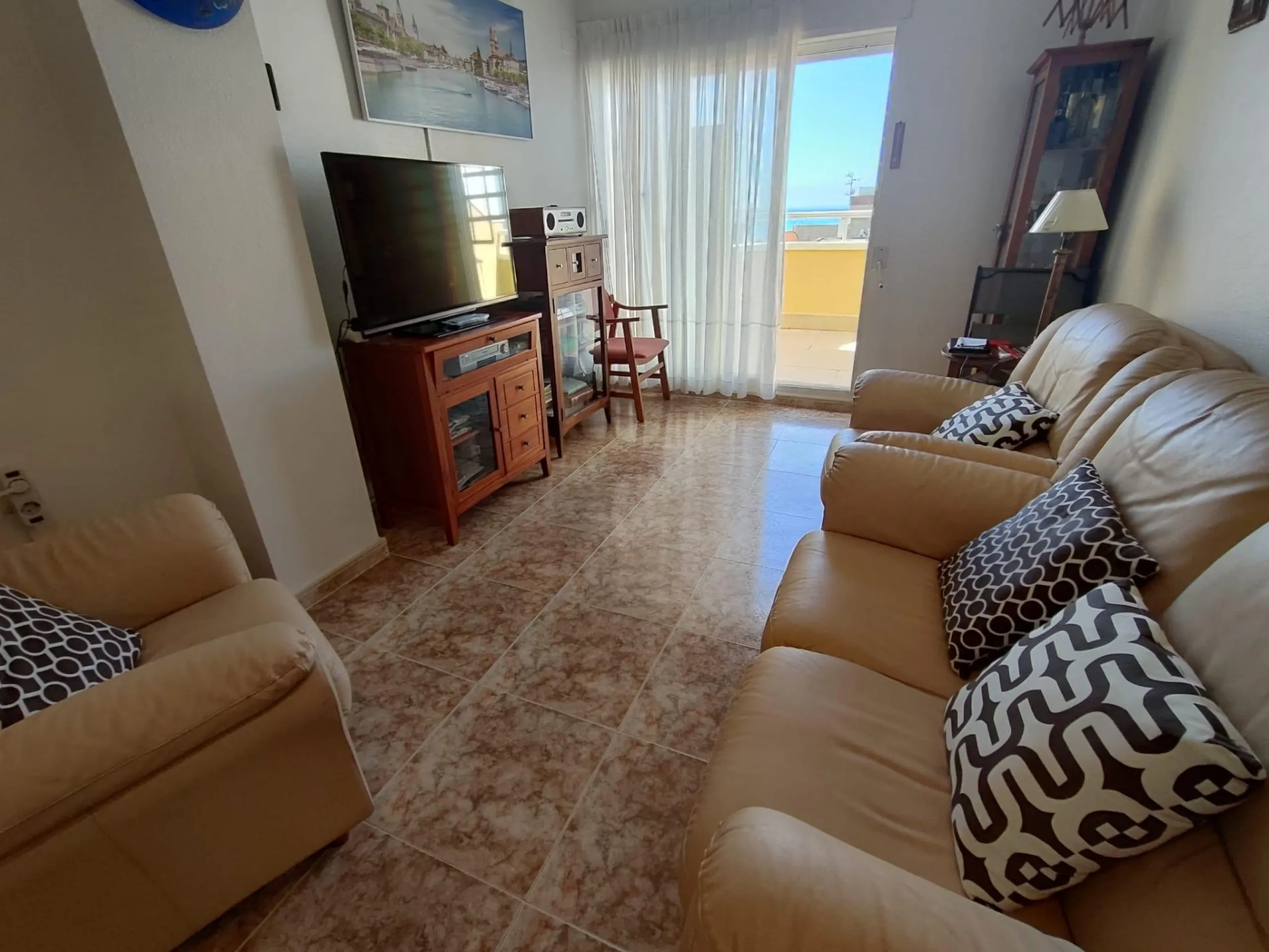 Espectacular Ático en Torrevieja con Vistas al Mar