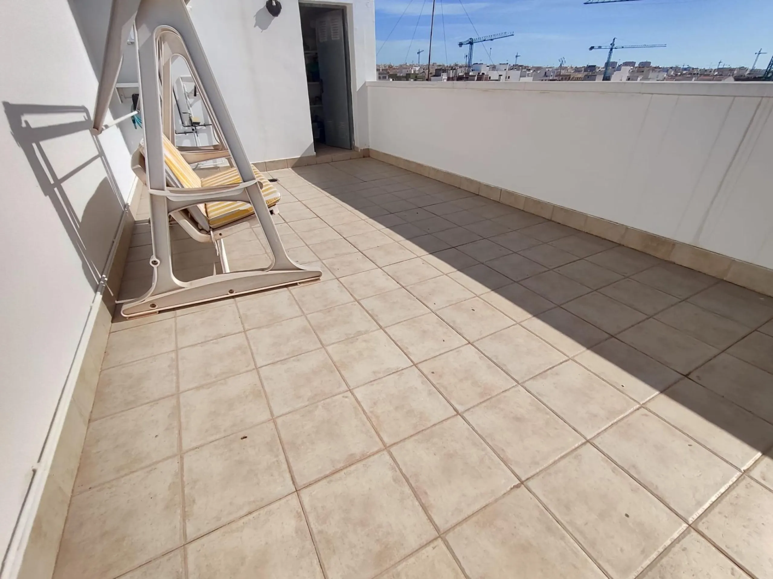 Espectacular Ático en Torrevieja con Vistas al Mar