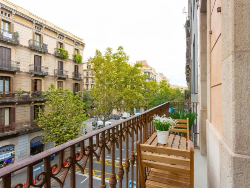 Edificio Residencial en Venta – Centro de Barcelona