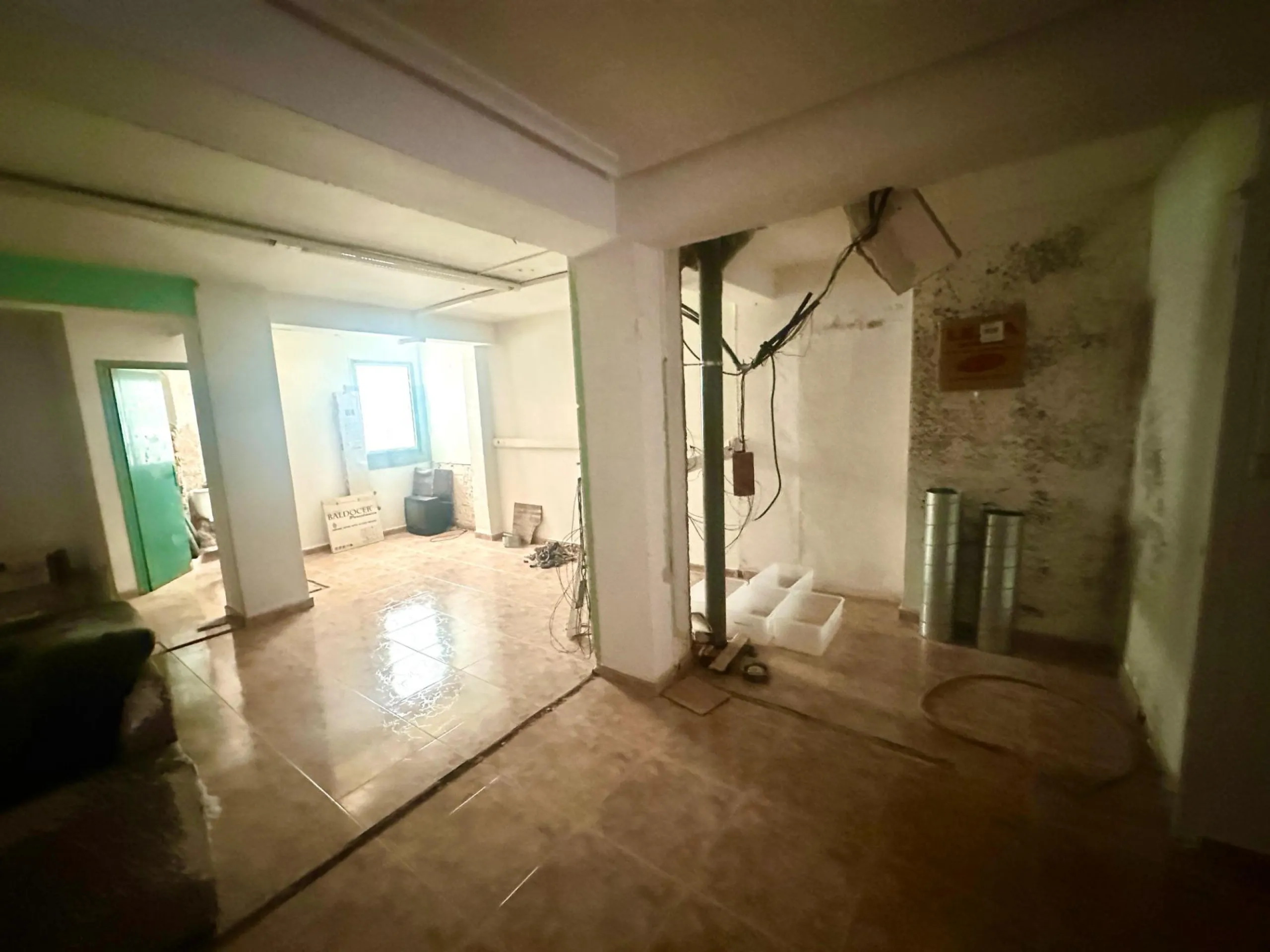 Commercial premises for sale in the very center of Alicante
