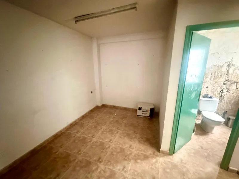 Commercial premises for sale in the very center of Alicante