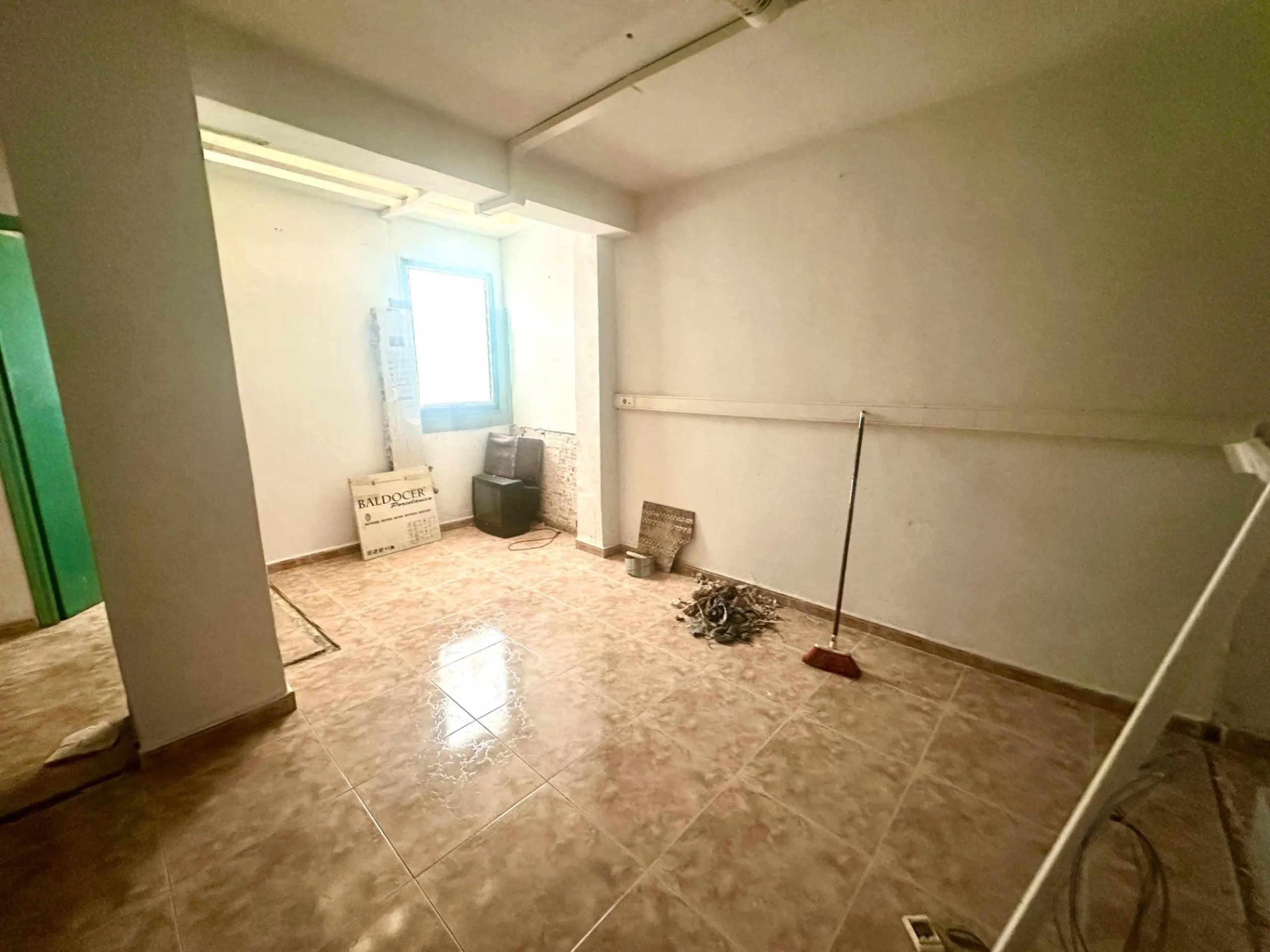 Commercial premises for sale in the very center of Alicante
