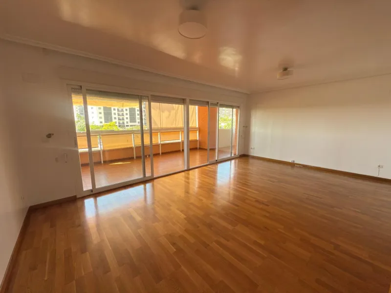 Impecable vivienda en urbanización tranquila cerca de la playa