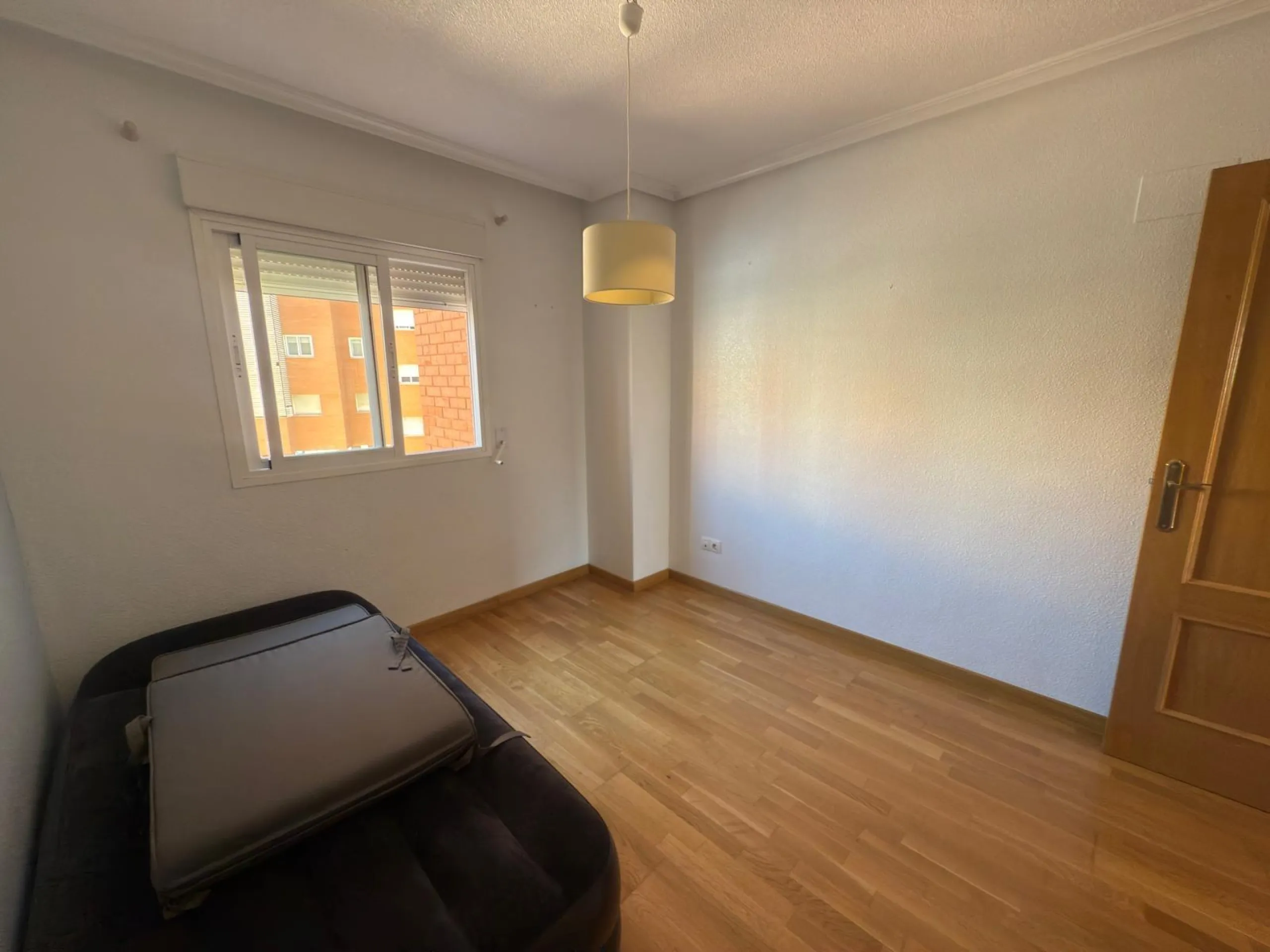 Impecable vivienda en urbanización tranquila cerca de la playa
