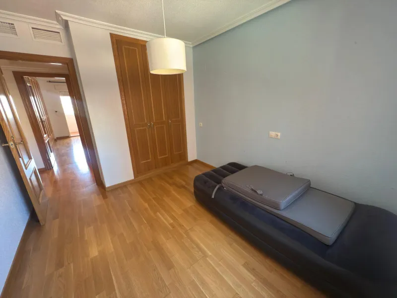 Impecable vivienda en urbanización tranquila cerca de la playa