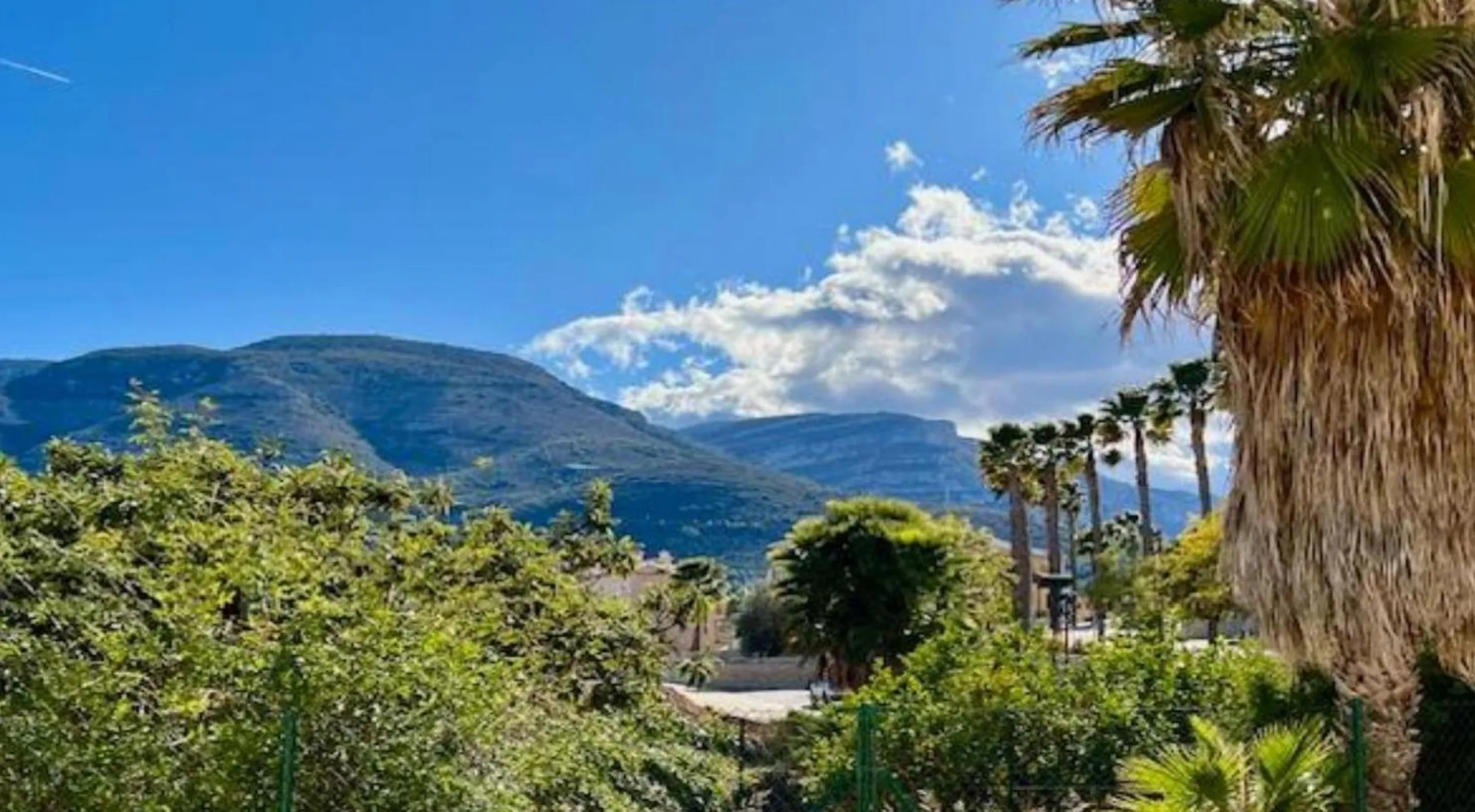 🌟 Discover Your Dream Residential Complex in the Jalón Valley! 🌟