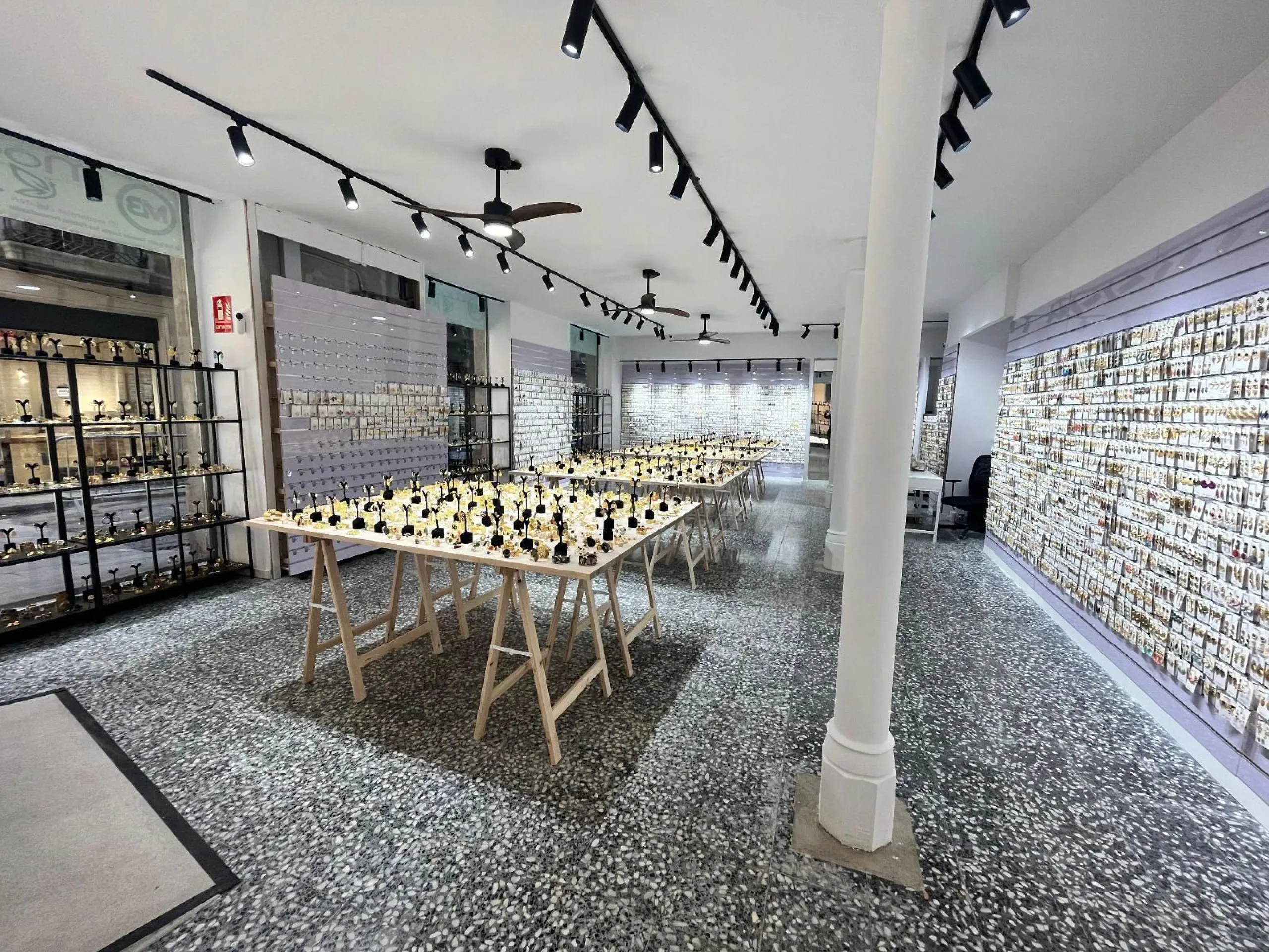 Retail unit in Ciutat Vella, Barcelona