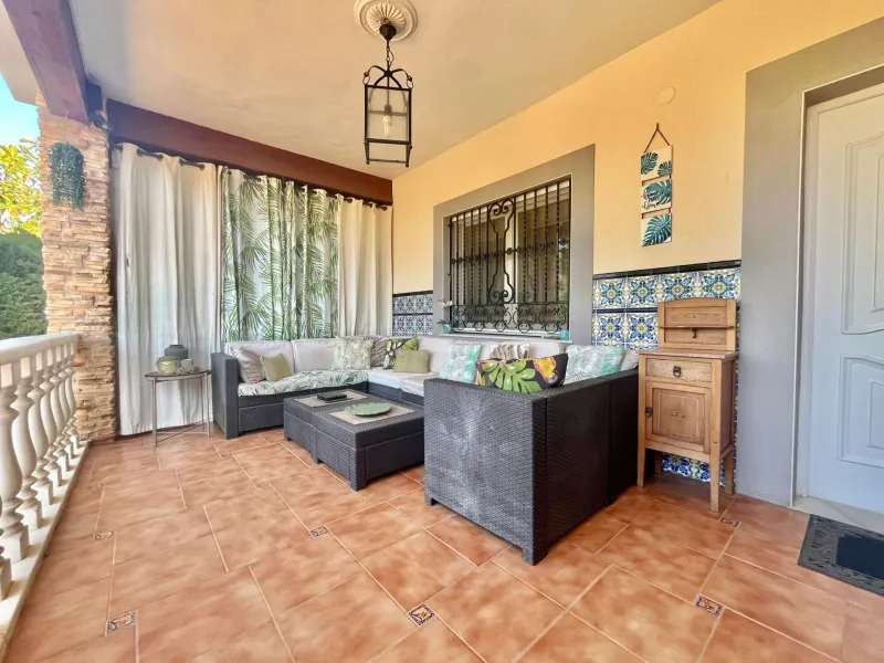 Mediterranean Charm in Los Balcones, Torrevieja