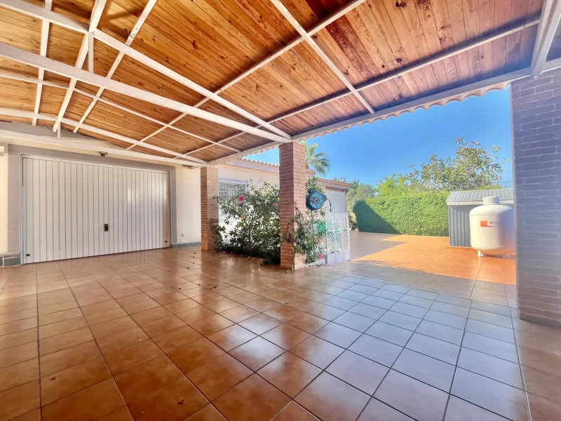 Mediterranean Charm in Los Balcones, Torrevieja