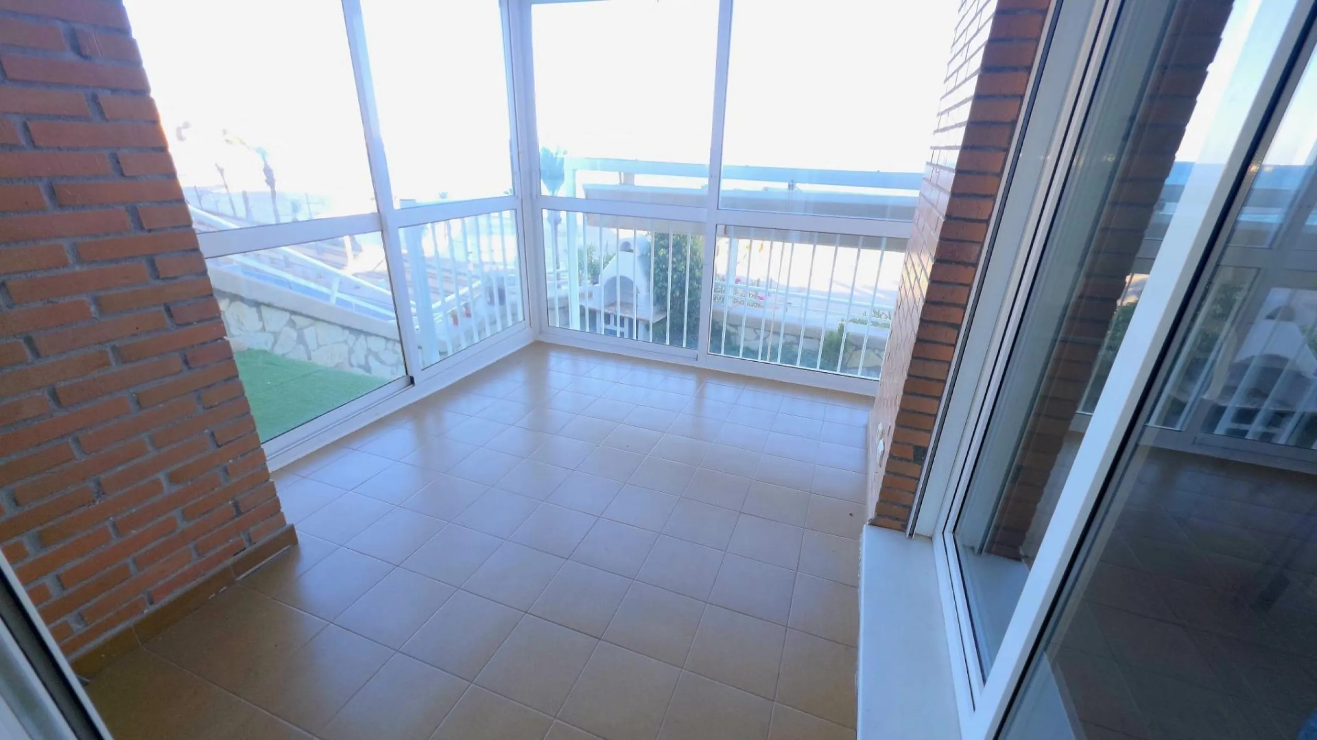 Piso en Primera Línea de Playa Muchavista, El Campello