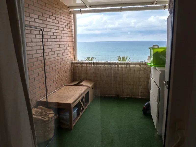 Piso en Primera Línea de Playa Muchavista, El Campello