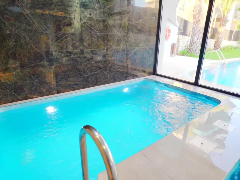 Modernos apartamentos nuevos en la orilla del mar Mediterráneo 🏖️