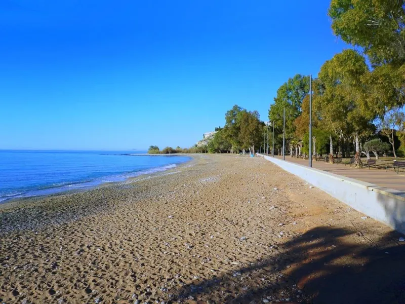 Modernos apartamentos nuevos en la orilla del mar Mediterráneo 🏖️