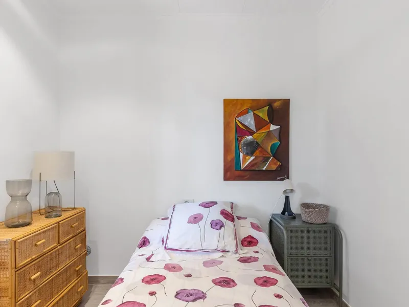 VILLA CON PISCINA PRIVADA EN PUNTA PRIMA CON PARCELA 540 M2. 4 DORM. 2 BAÑOS. 168 M2 DE CASA.