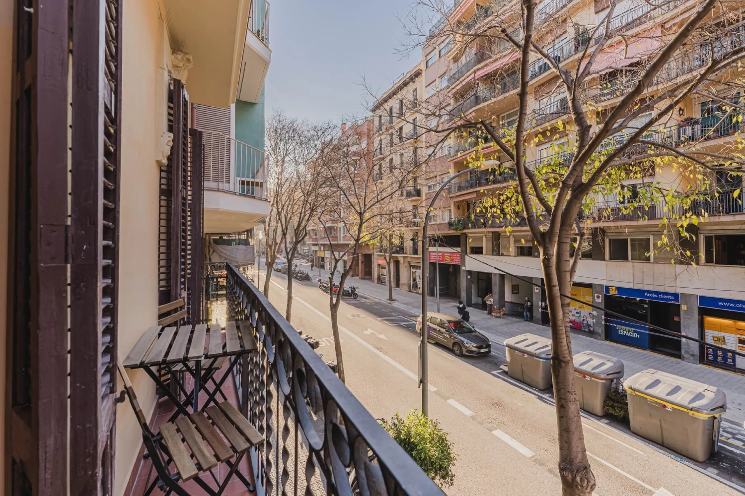 Newly Renovated Apartment with Balcony in Nova Esquerra de l’Eixample, Barcelona