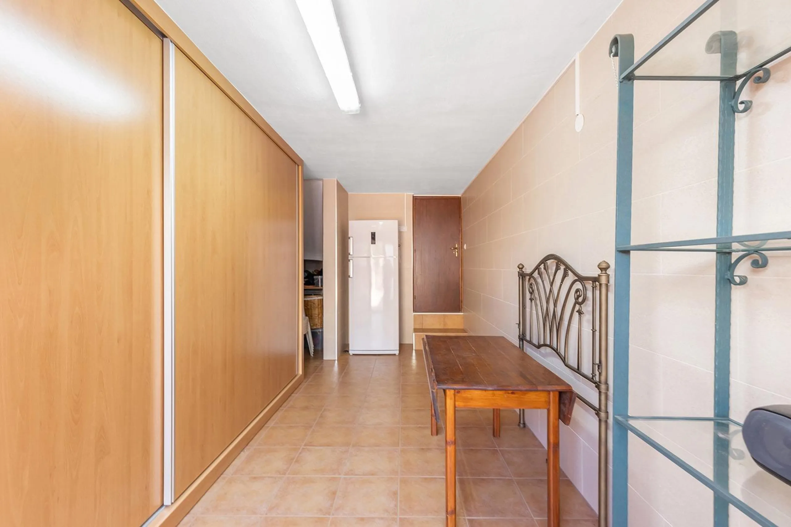 VILLA CON PISCINA PRIVADA EN PUNTA PRIMA CON PARCELA 540 M2. 4 DORM. 2 BAÑOS. 168 M2 DE CASA.