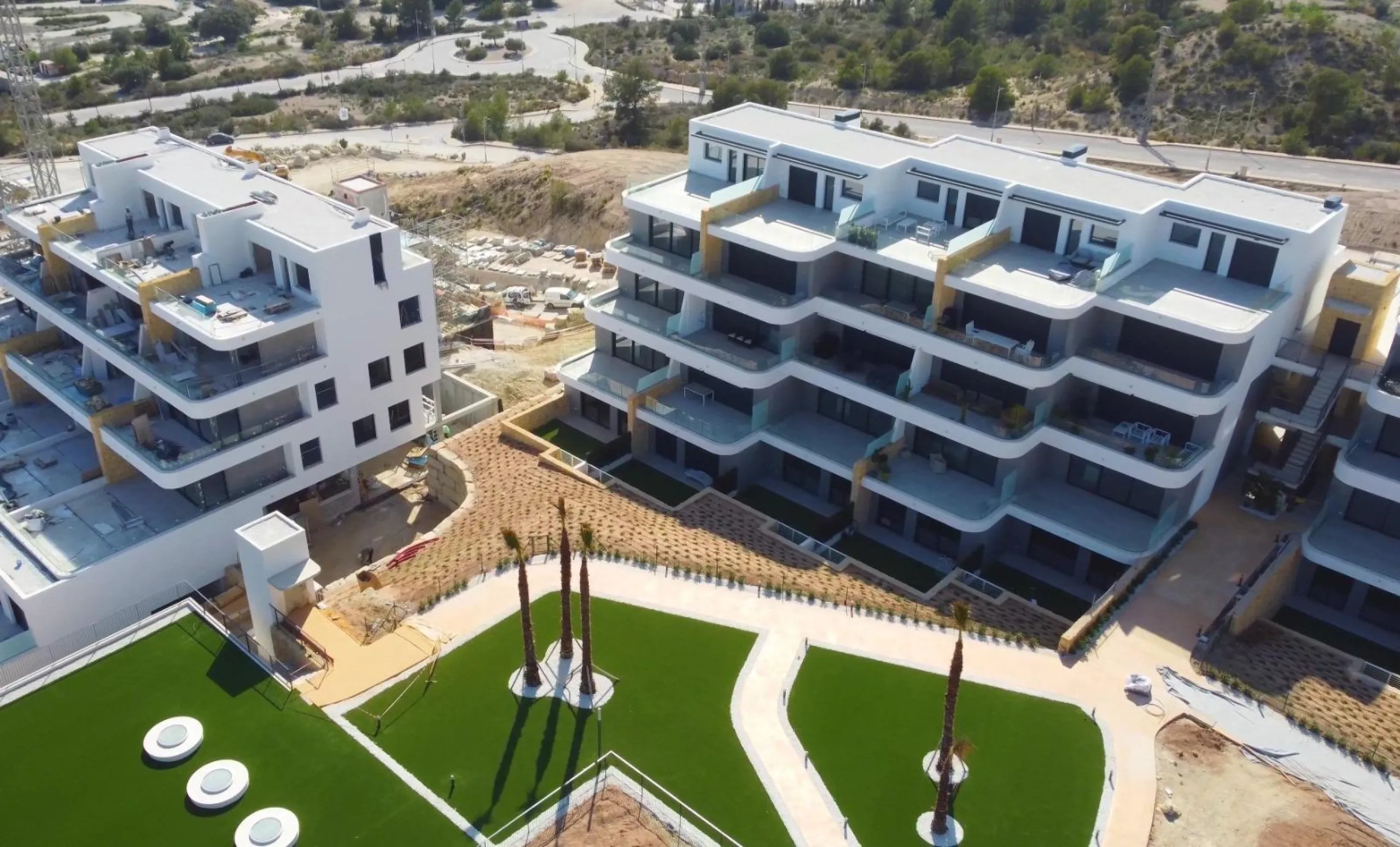 Ático Dúplex de Lujo en Finestrat con Vistas Espectaculares al Mar 🌴