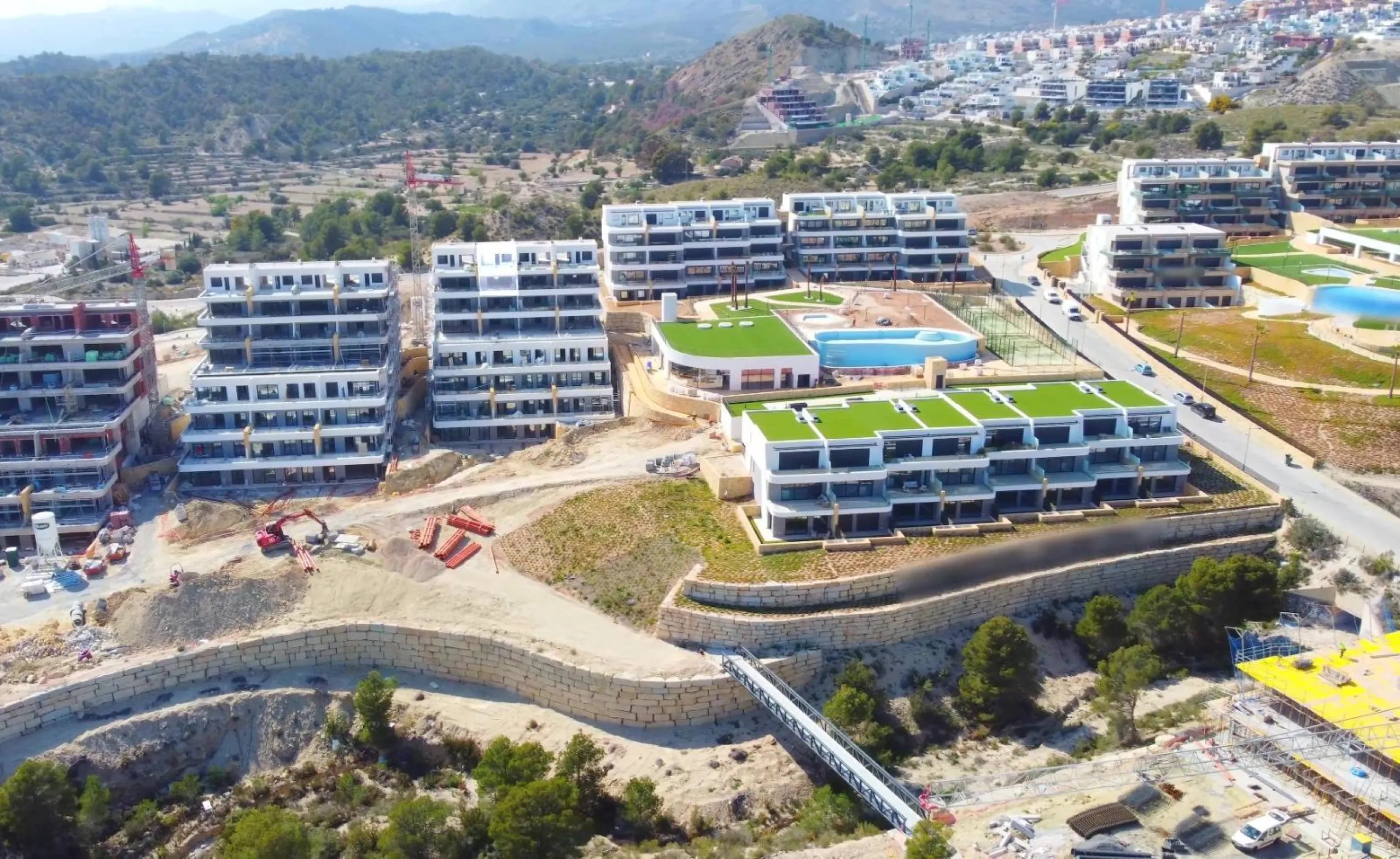 Ático Dúplex de Lujo en Finestrat con Vistas Espectaculares al Mar 🌴