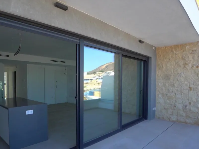 Ático Dúplex de Lujo en Finestrat con Vistas Espectaculares al Mar 🌴