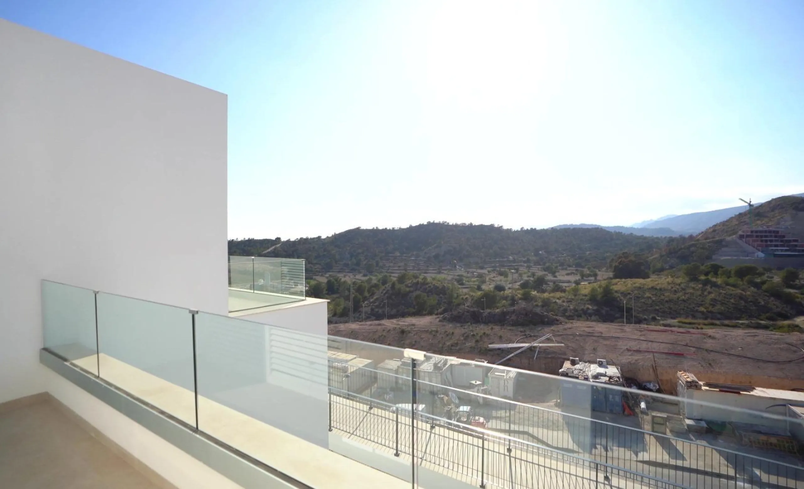 Ático Dúplex de Lujo en Finestrat con Vistas Espectaculares al Mar 🌴