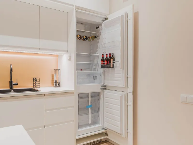 Newly Renovated Apartment with Balcony in Nova Esquerra de l’Eixample, Barcelona