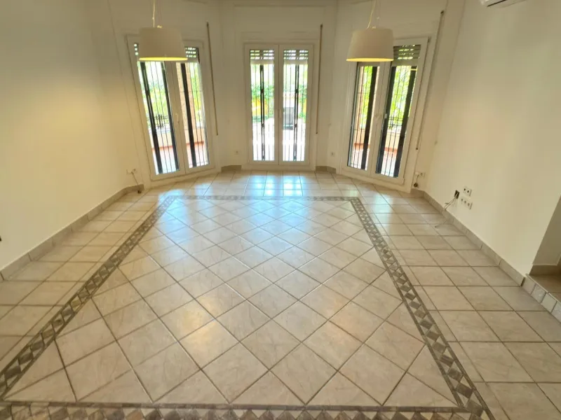Exclusive Villa Surrounded by Nature in Alicante
