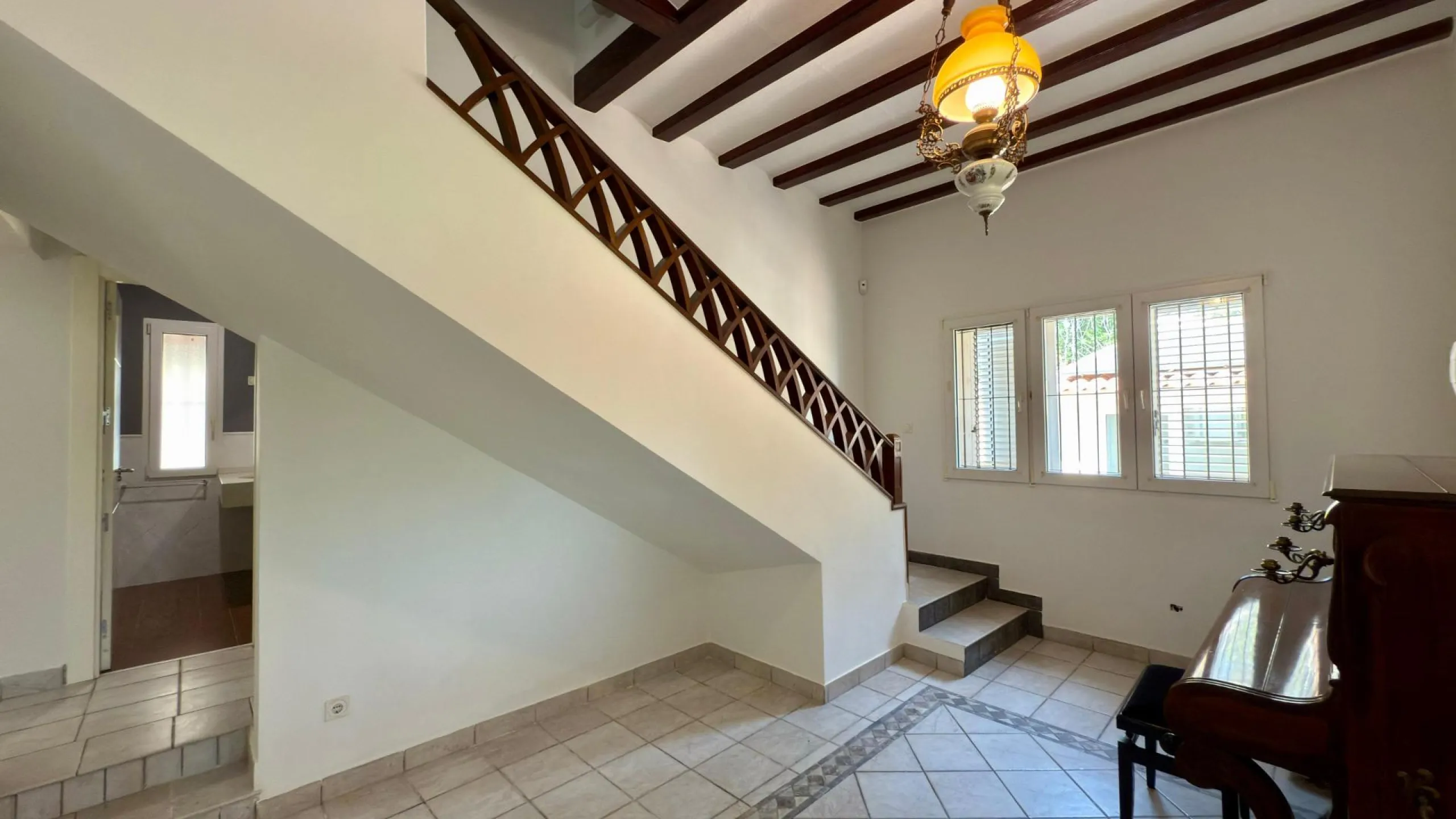 Exclusive Villa Surrounded by Nature in Alicante