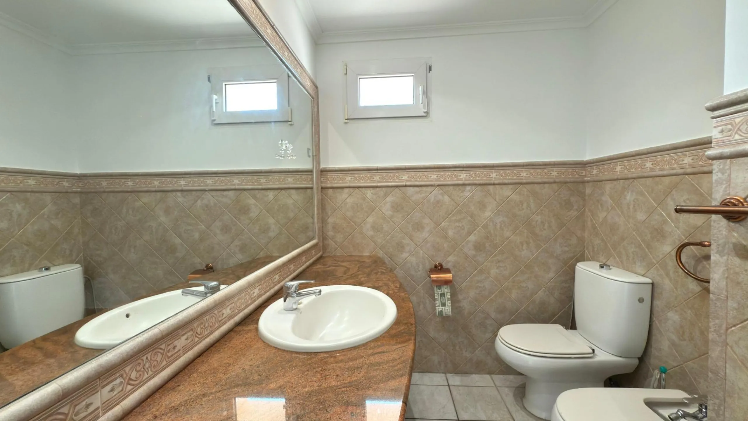 Exclusive Villa Surrounded by Nature in Alicante